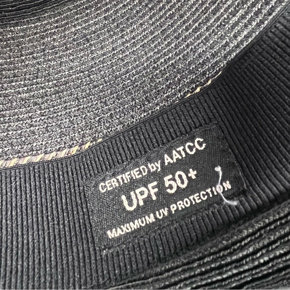 Eric Javits - Black Fedora with Tan Patterned Band - UPF 50+ - Picture 7 of 7